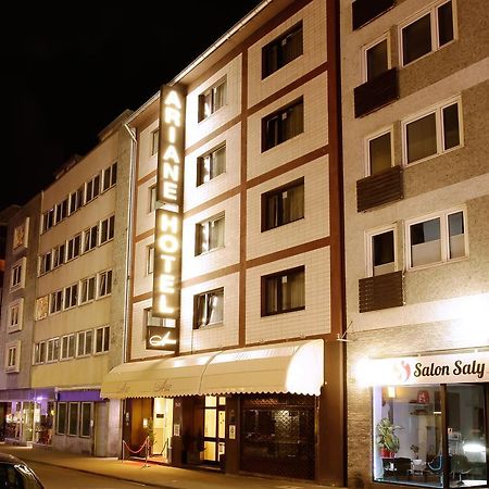 Trip Inn Hotel Ariane Köln Exteriör bild