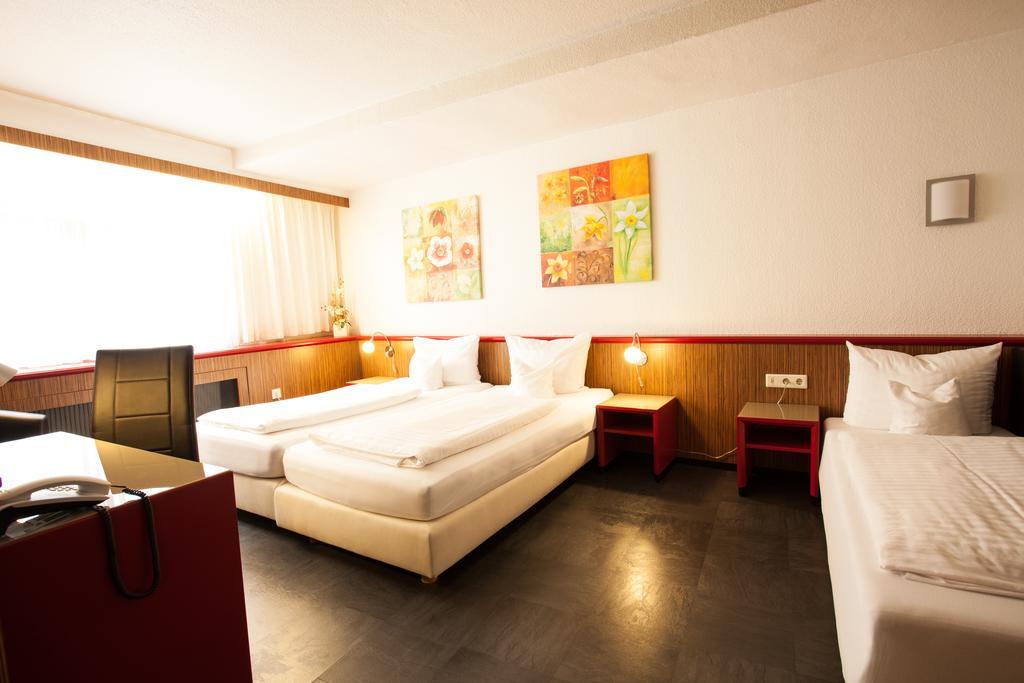 Trip Inn Hotel Ariane Köln Rum bild