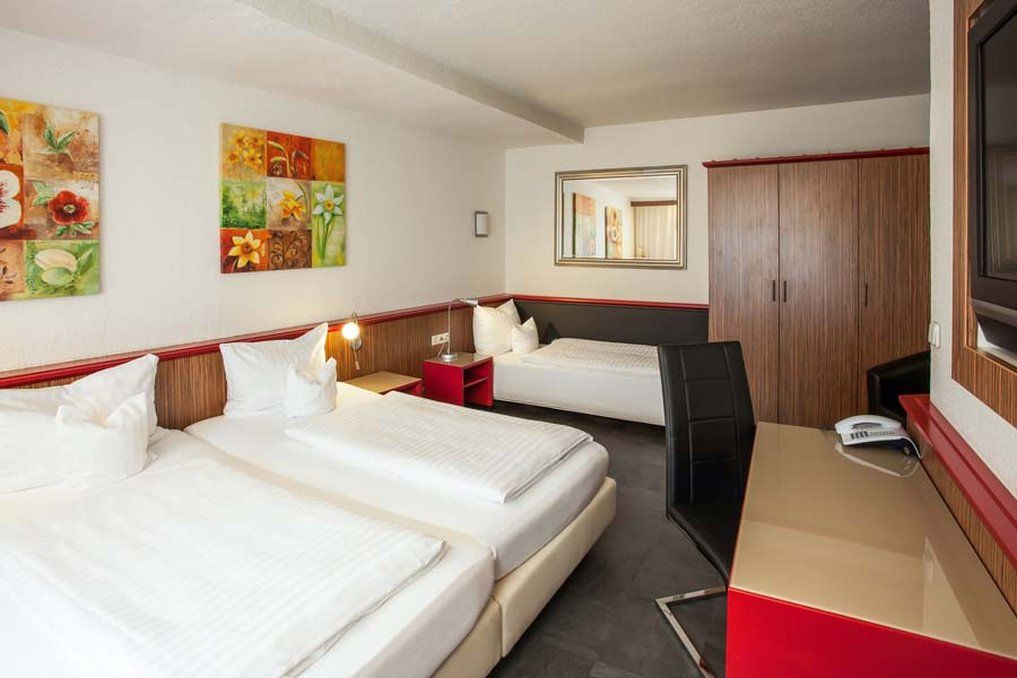 Trip Inn Hotel Ariane Köln Exteriör bild